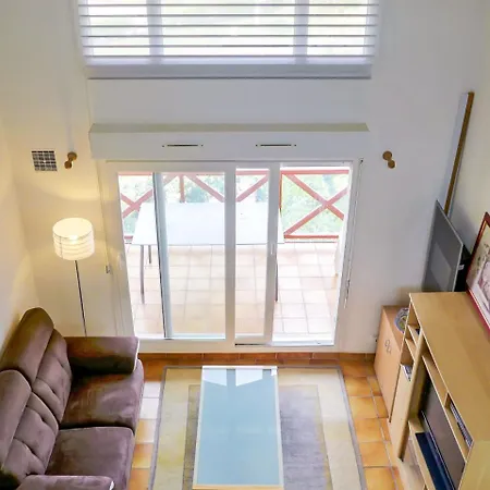 Apartament Studio Milady Village-7 *